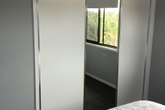 BWD3 Door Set White Vinyl with Mirror