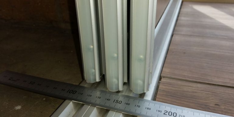 triple track sliding wardrobe doors