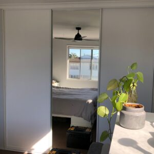 Framed Mirror/Vinyl 2118-3